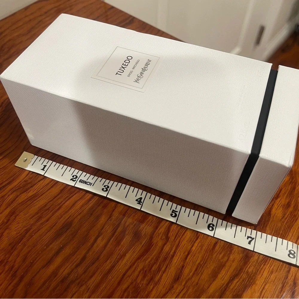 Yves Saint Laurent Tuxedo empty box - Picture 3 of 3